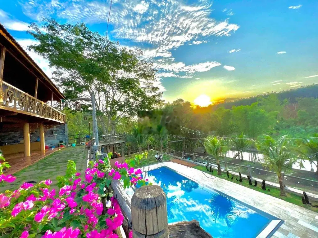 SANG NHƯỢNG HOMESTAY_ VIEW ĐỒI SIÊU ĐẸP TẠI EATU, TP BMT