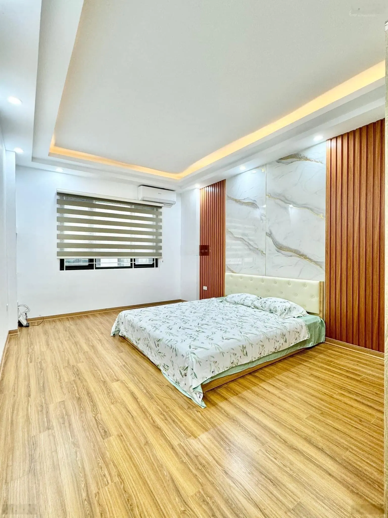 Định công thượng nhà mới fuul nội thất 36 m -5 tầng chỉ 6.5 tỷ