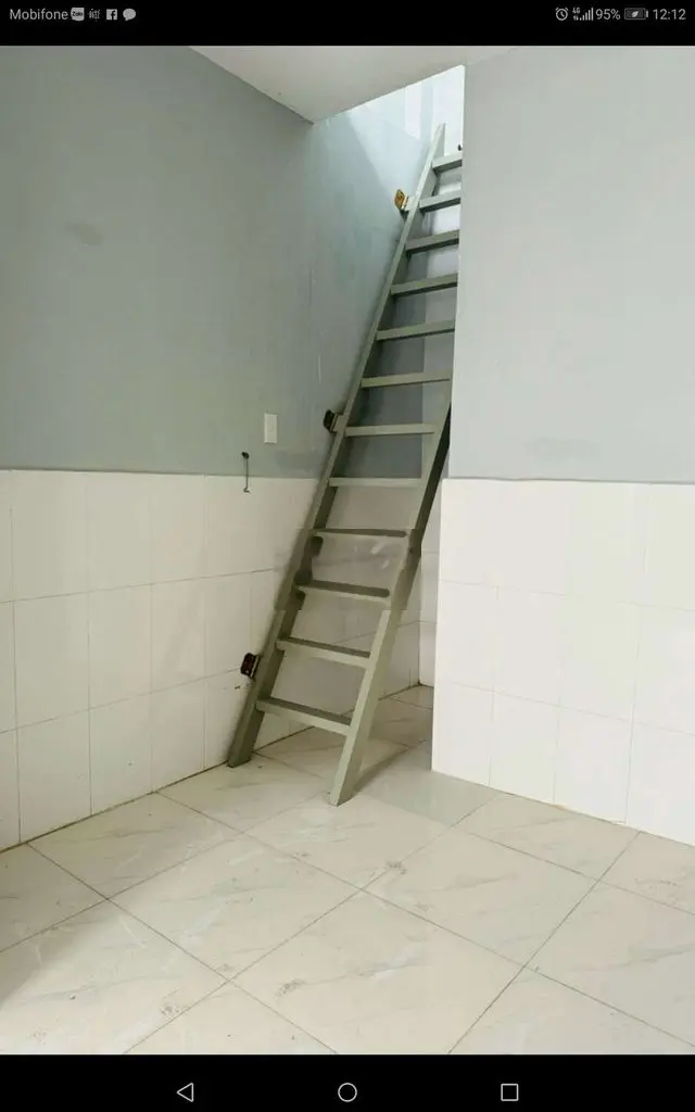BÁN DÃY TRỌ 120M2 SHR CÓ LẦU MỚI ĐẸP GẦN CẦU GẠCH DƠI HẺM TO 1 SẸC