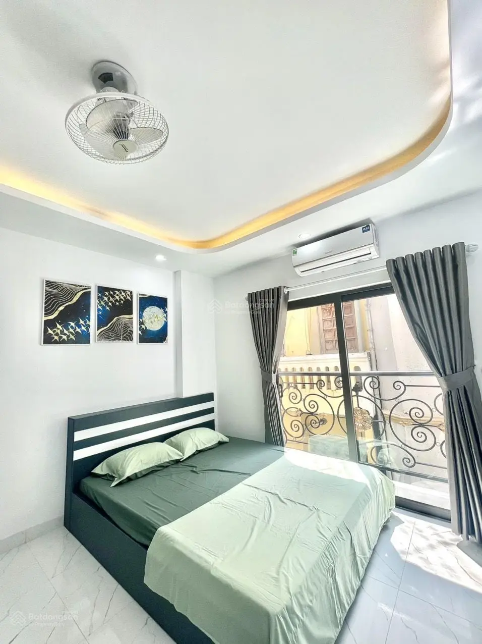 Bán chung cư mini phố Nguyễn Hữu Thọ, Ngọc Hồi, DT 100m2x7T mới tinh 24 phòng giá 17.9 tỷ