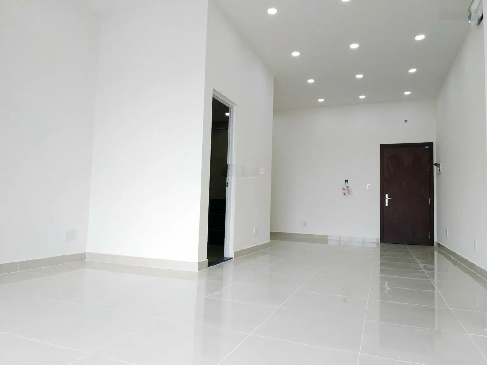 Officetel 44m2 cần bán nhanh dự án The Sun Avenue