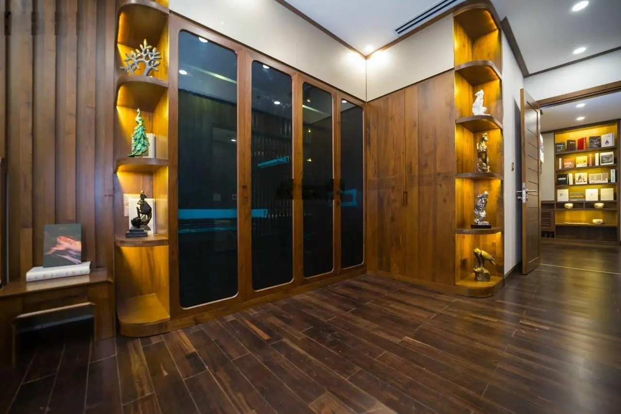 Gia đình tôi thiện chí bán căn hộ Penthouse 301,4m2 ở KĐT Trung Văn giá chỉ 9 tỷ có thương lượng