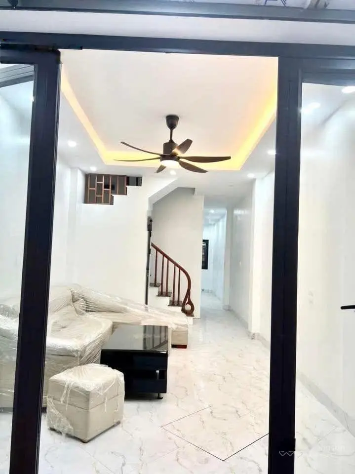 Chính chủ cần bán nhà DT 48 m2 x 6 tầng, mặt tiền 3.8 m, giá 9.5 tỷ