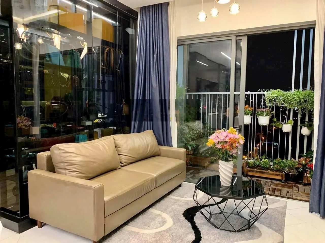 Chính chủ cần bán căn hộ chung cư Viva Riverside 76m2, 2PN, Q. 6, giá: 4.2 tỷ, Nội thất cao cấp