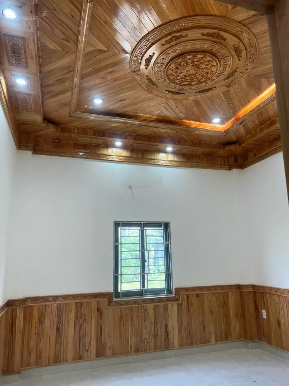 Mặt tiền huỳnh tấn phát dĩ an bình dương_135m2_ 3 tầng_ ngang hơn 4m_ 5,75 tỷ_ nội thất xin xò