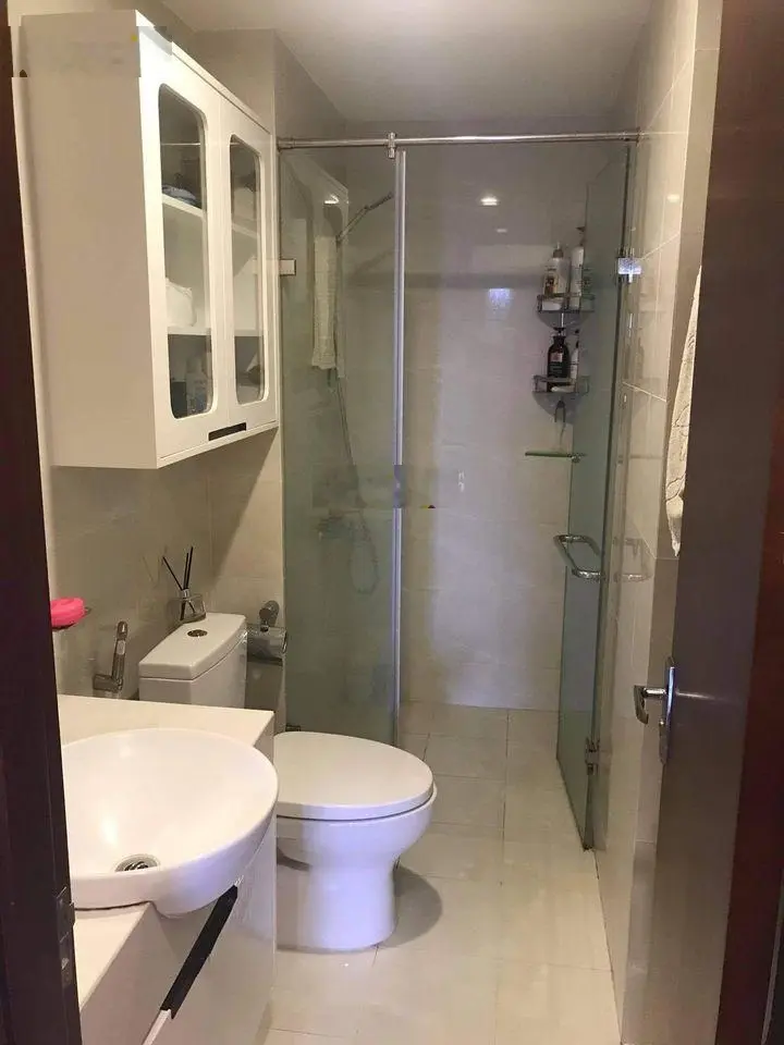 Bán căn hộ chung cư Thương mại Royal Park 3 ngủ 2 vệ sinh 86m2 full đồ giá tốt tầng cao mát mẻ