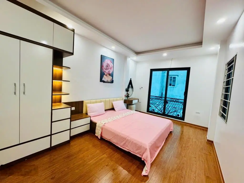 Bán Nhà Xuân Đỉnh 37m-5 Tầng , Nhà Mới ,Lô Góc ,Ô Tô Đỗ Cửa , 5m Ô Tô Quay Đầu ,3 Thoáng ,Gần Phố