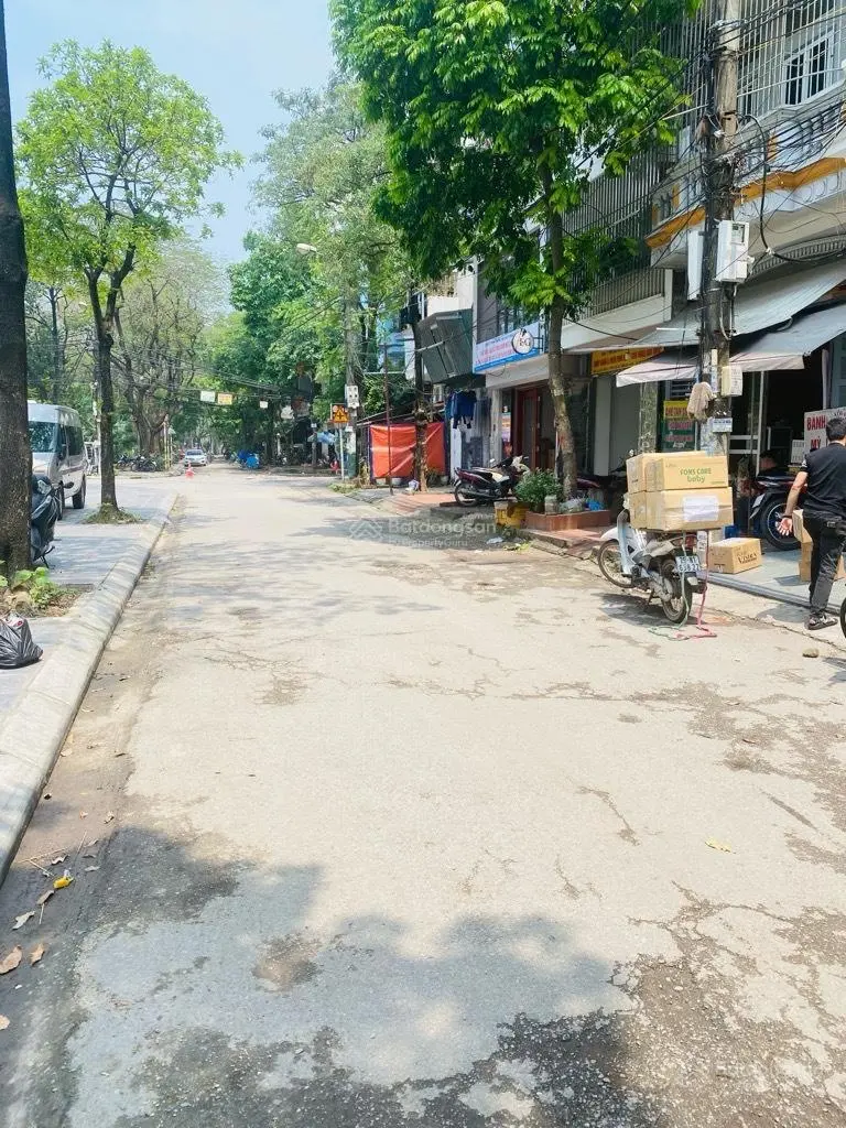 Phân lô hồ Đền Lừ - ô tô tránh, vỉa hè kinh doanh gara thang máy, diện tích 50m, 5 tầng giá 15tỷ.