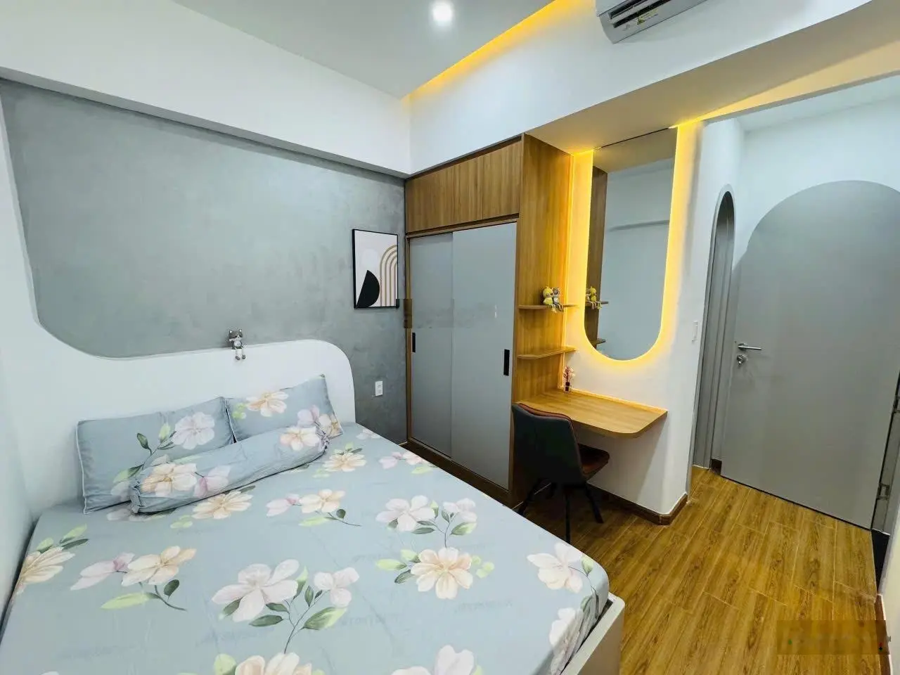 Bán siêu sẩm ngay Đinh Bộ Lĩnh P. 26 nhà 4 tầng mới full nội thất 6.68 tỷ TL mạnh