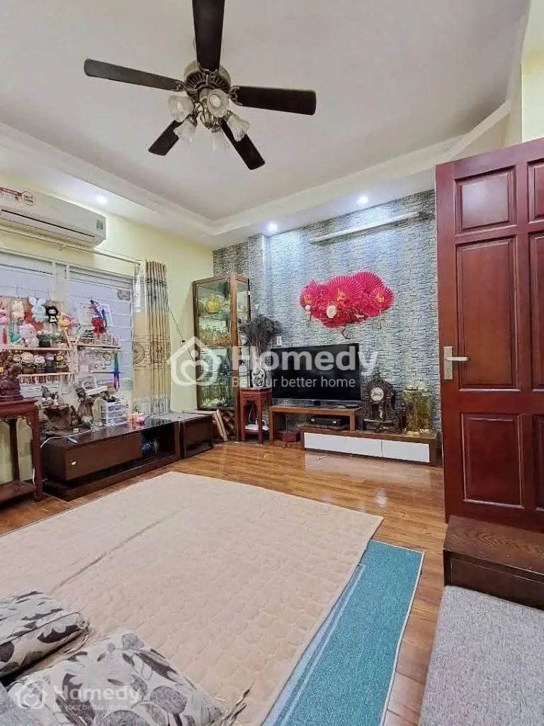 Bán nhà trần bình giá rẻ cam kết thông tin chuẩn, không quy hoạch,40m nhà 5 tầng giá chào bán 6.8tỷ