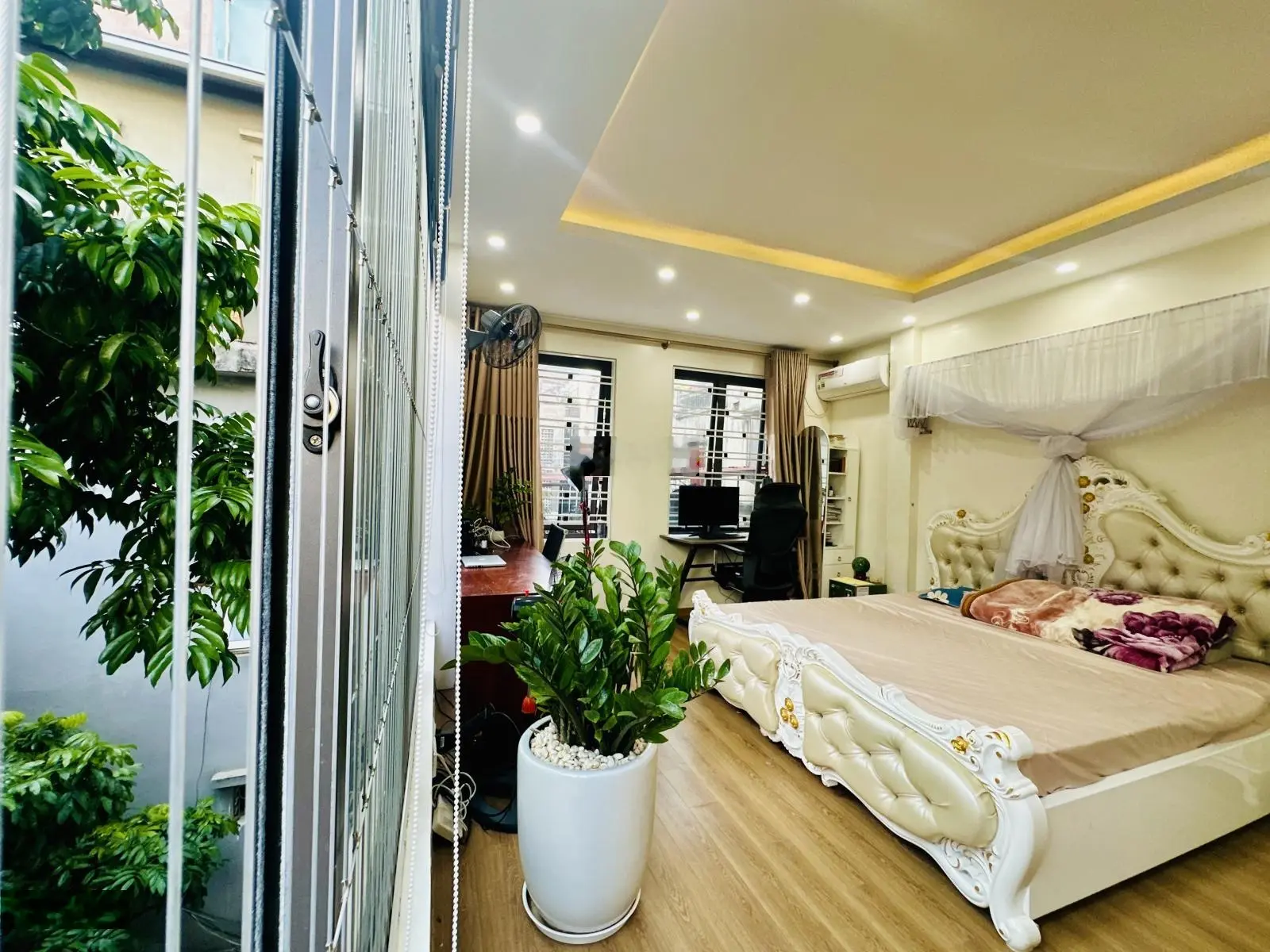 Bán nhà Lô góc Tây Sơn Đống Đa 8,4 tỷ