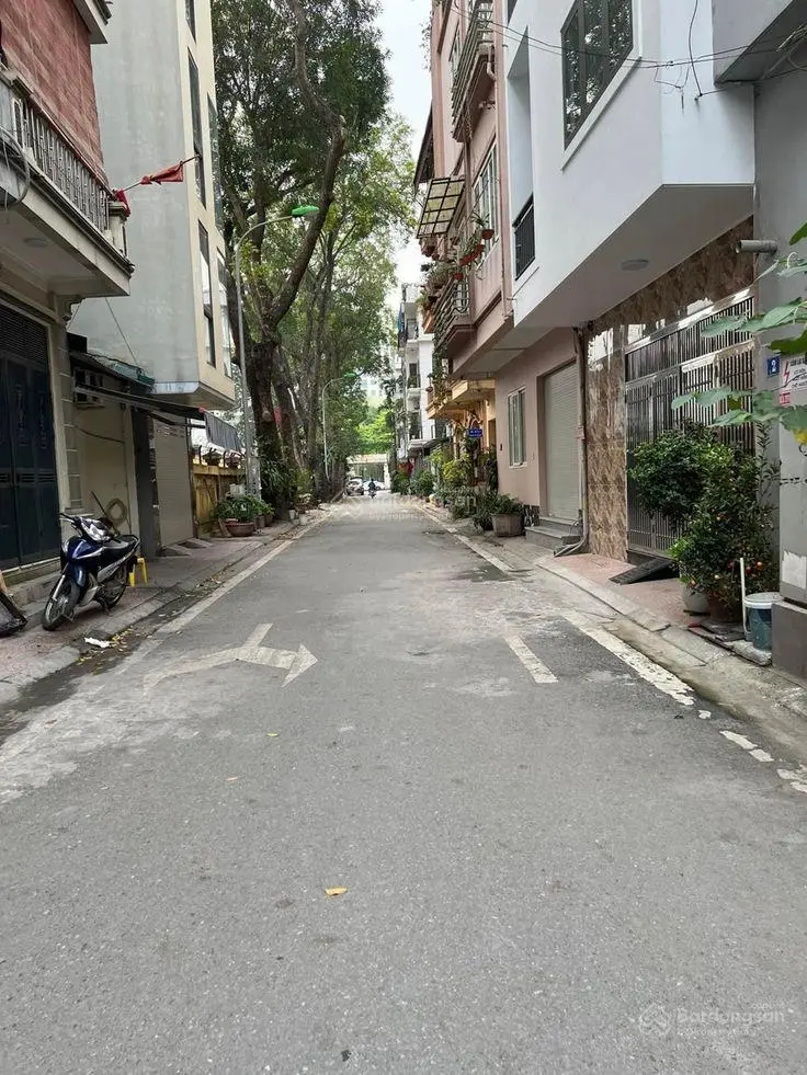 Chính chủ bán gấp nhà đường Nguyễn Lân Thanh Xuân ô tô đỗ cửa 103m2 khu phân lô giá bán linh động