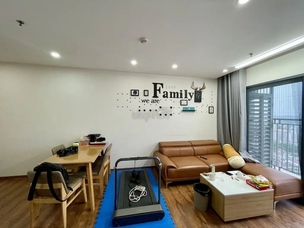 Bán chung cư Hợp Phú, 2PN tầng cao, view thoáng mát, sẵn sổ hồng