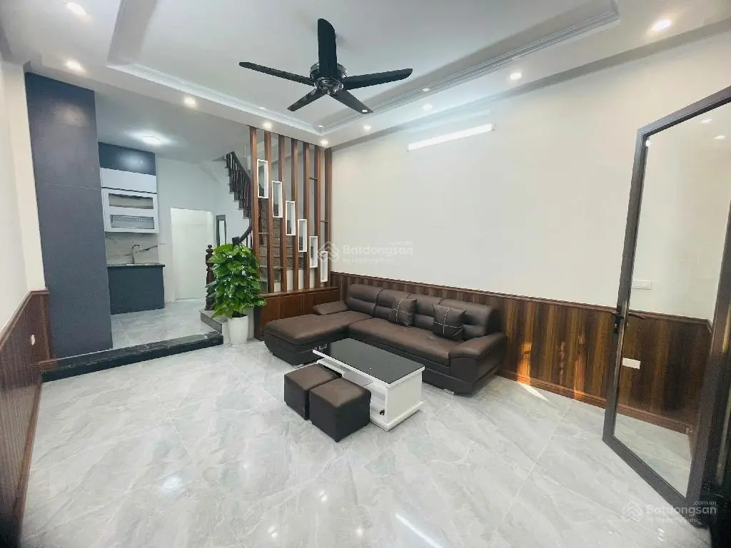 Nhà đẹp -trương định - hoàng mai - chắc chắn - 5 tầng -39m2 - mặt 4m - giá 6,7 tỷ