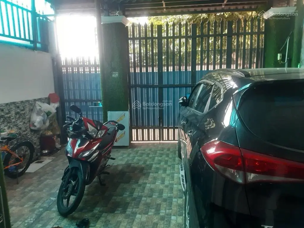Đường nhựa 12m có vỉa hè, kinh doanh đa ngành, gần chợ linh xuân, 150m2, giá chỉ 7.4 tỷ.