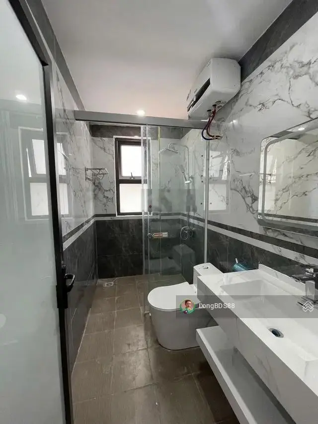 Lô 3 căn xây mới - 6 tầng thang máy. nhà nhiều rẽ nhưng gần phố - ngõ thông. đầy đủ nội thất full