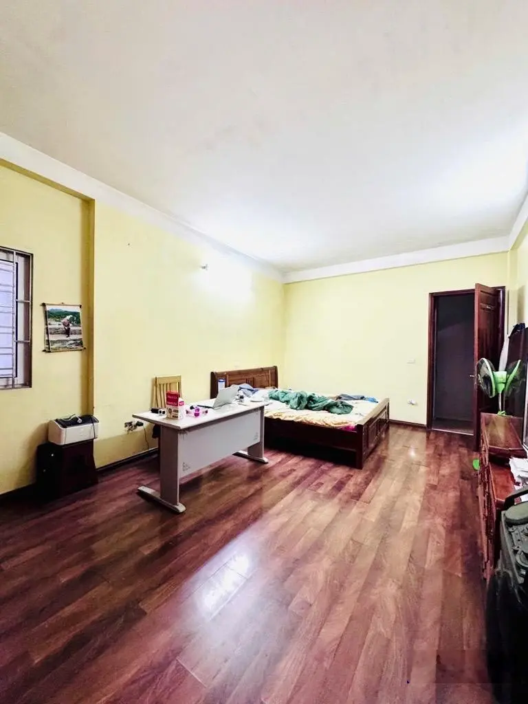 Cần bán gấp nhà đẹp phố ngọc hà 60m thang máy chỉ 14,2 tỷ diện tích: 60m mặt tiền:4,6