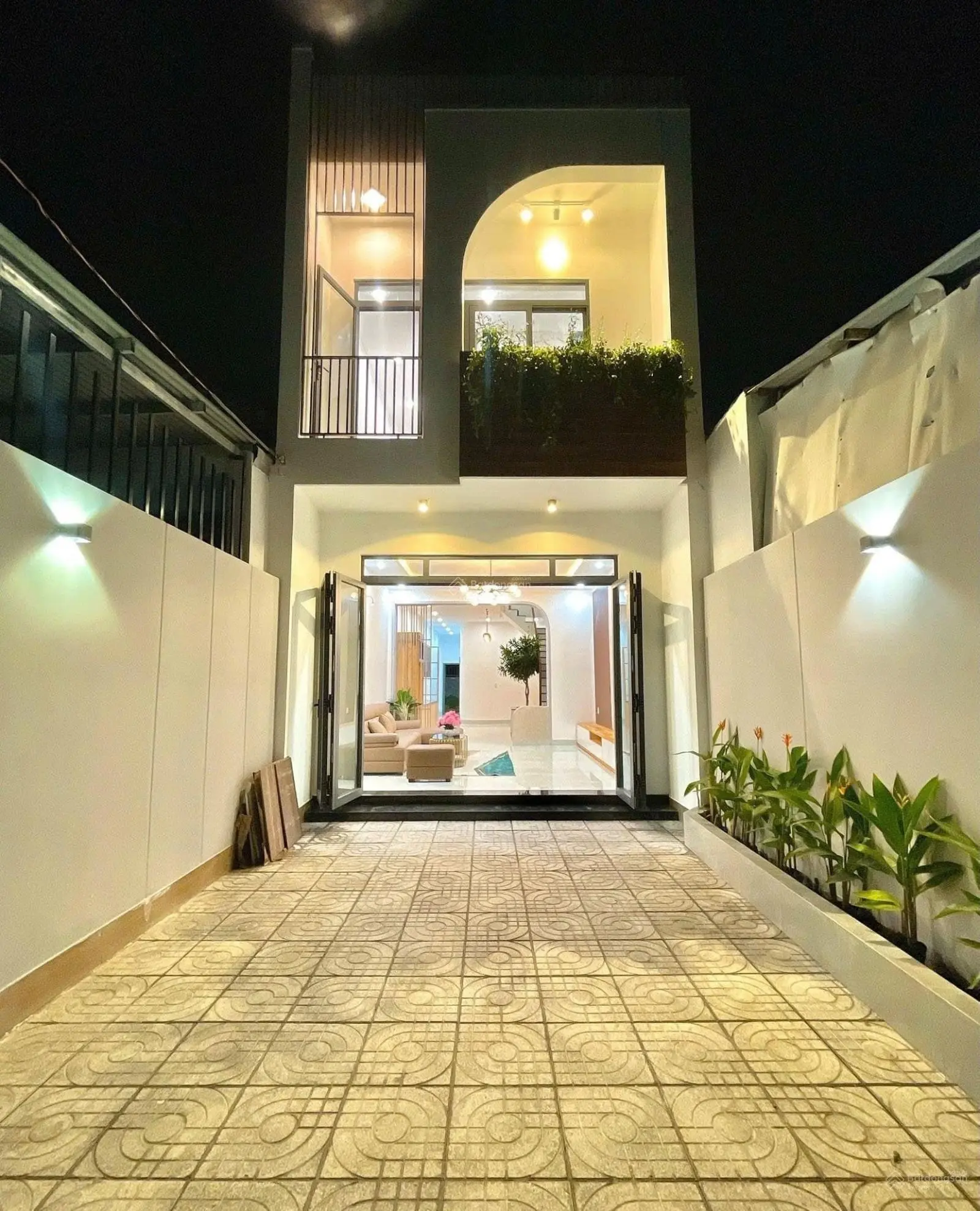 Nhà đẹp full nội thất- tây thạnh tân phú - 90m2 1 lầu- 2pn- giá 3 tỷ