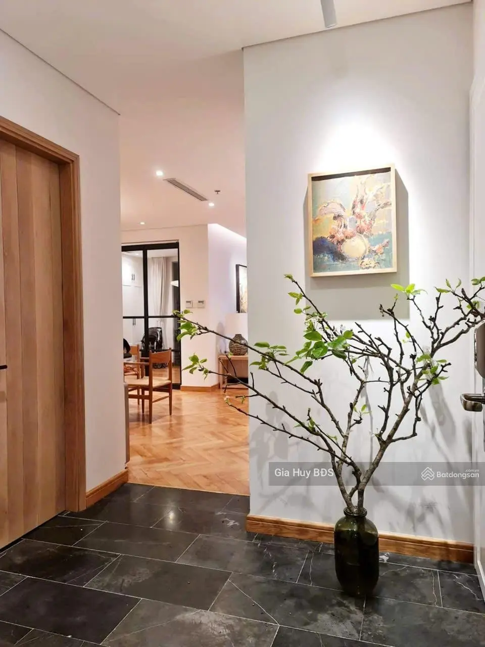 Chính chủ gửi bán căn hộ 3 ngủ, Full đồ nội thất đẹp chung cư Times City giá 13 tỷ VND tại Hà Nội