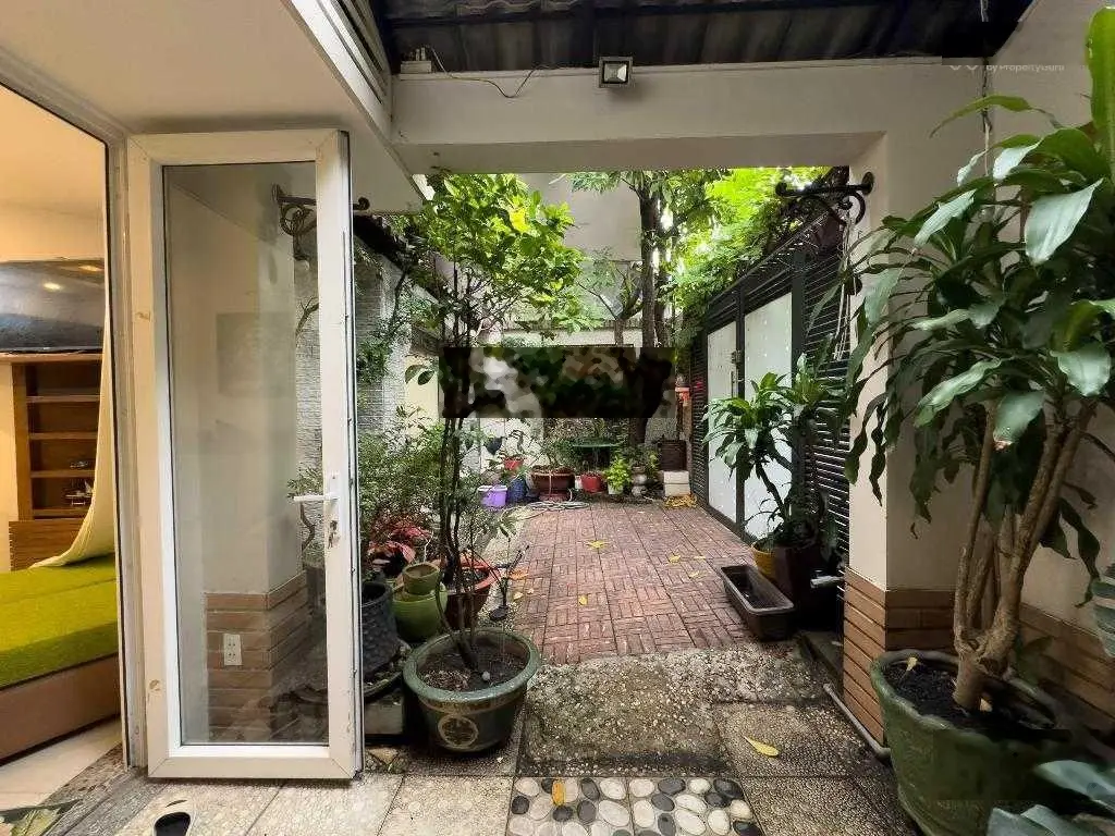 VIP!!! Siêu phẩm villa phong cách Đà Lạt gần công viên làng hoa, 8x15, 2 tầng, cực chill