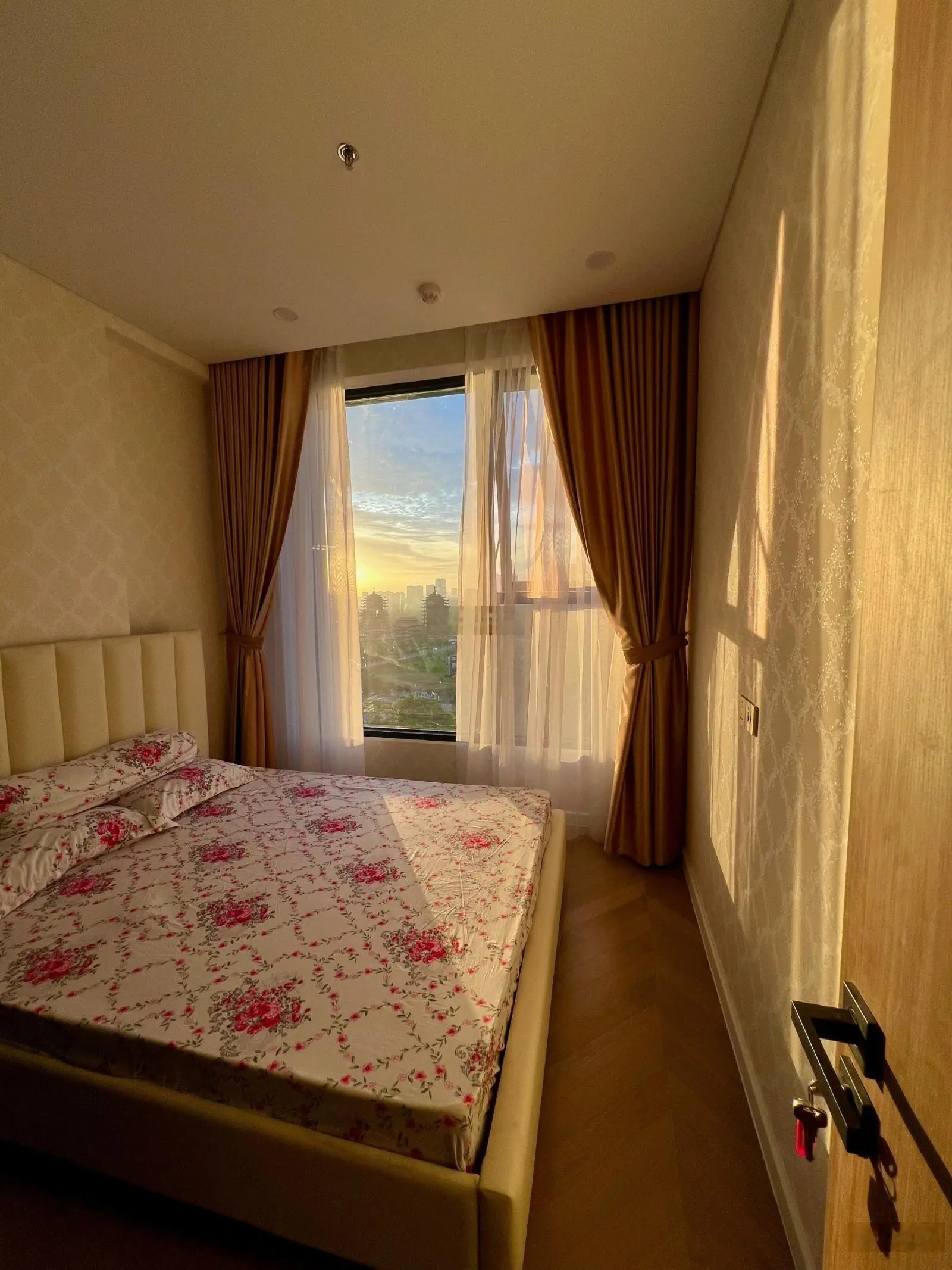 Căn hộ đẹp giá 8,765 tỷ VND tại Lumiere Riverside, Quận 2