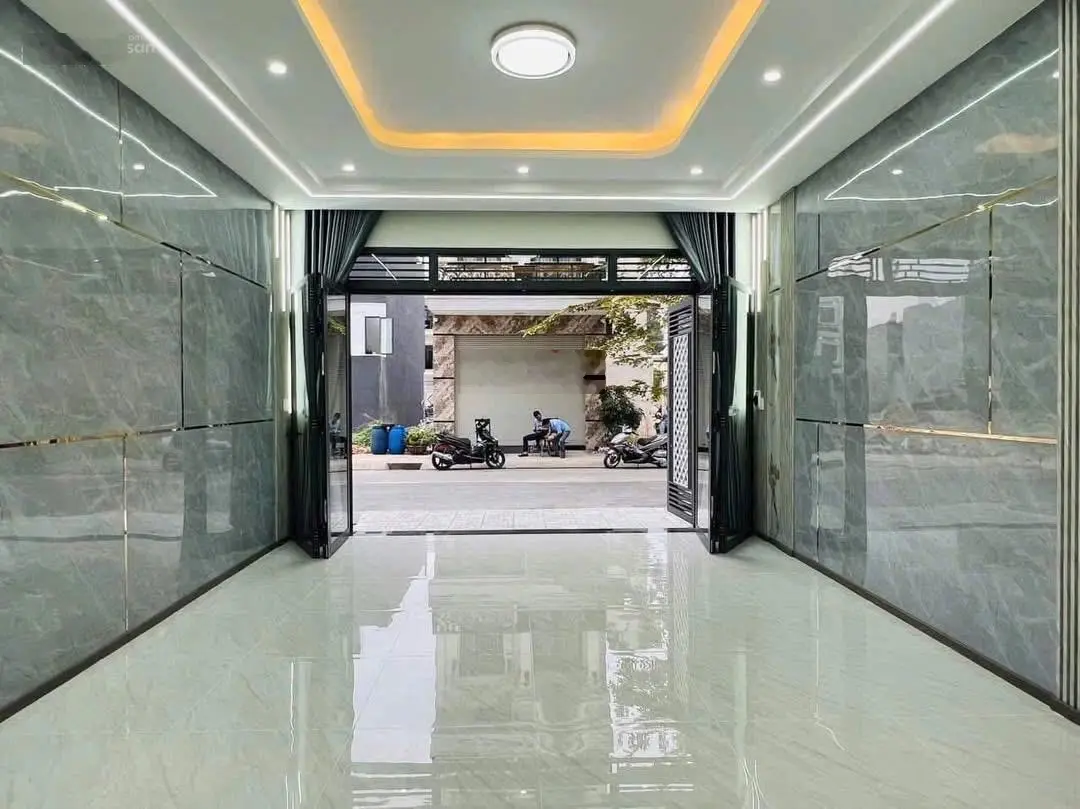 Chủ cần ra đi gấp căn nhà thiết kế siêu đẹp ngay chợ Thành Nam DT 85m2 mặt tiền đường nhựa 9m SHR