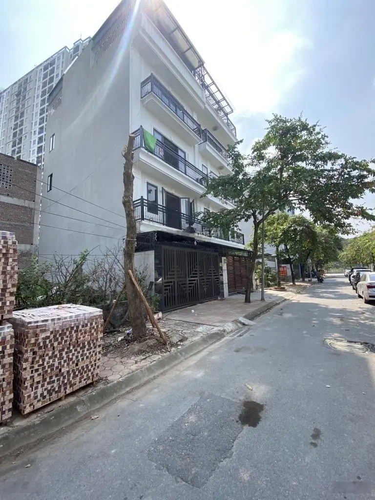 Cổ Linh Aeon Long Biên 50m2, 6 tầng thang máy full nội thất thông oto kinh doanh