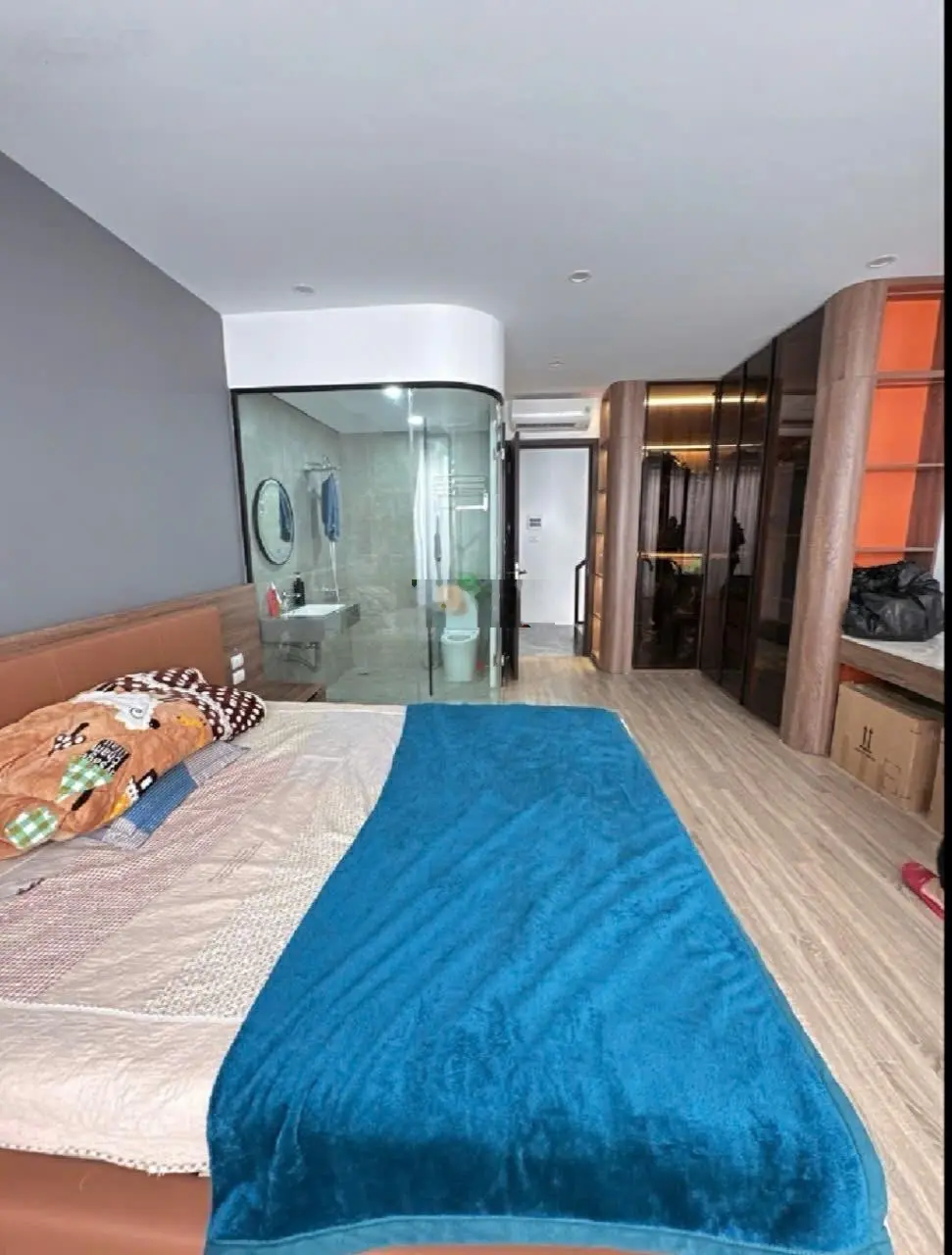 Bán nhà nguyễn sơn long biên, 6t gara, thang máy, ô tô vào nhà, gần phố