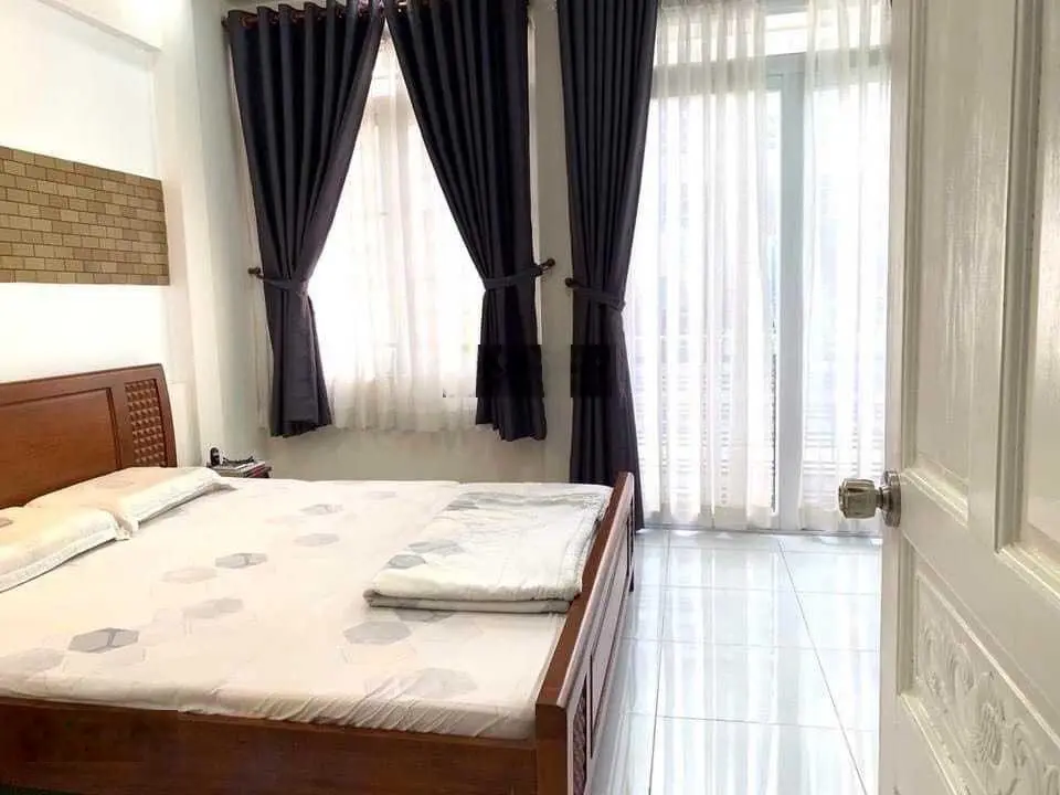 Nhà Nguyễn Thượng Hiền ngay chợ Cây Quéo, Bình Thạnh, 48m2, 5 tầng, 6PN hẻm 4m, giá 6.9 tỷ
