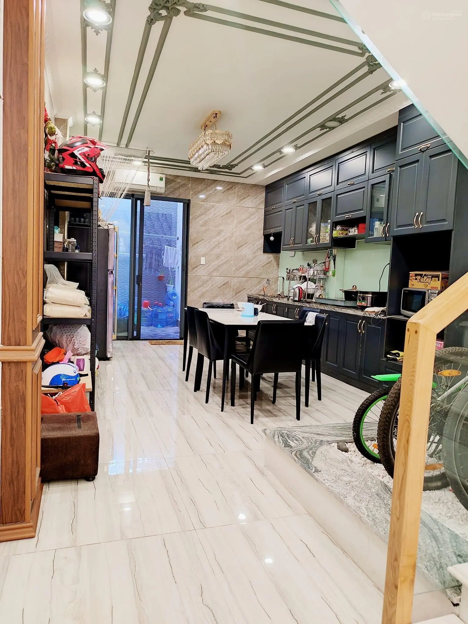 Nhà bán 86m2, Quận 7, xe hơi tận nơi nhà 3 tầng 4m x 21,5m nhỉnh 7 tỷ