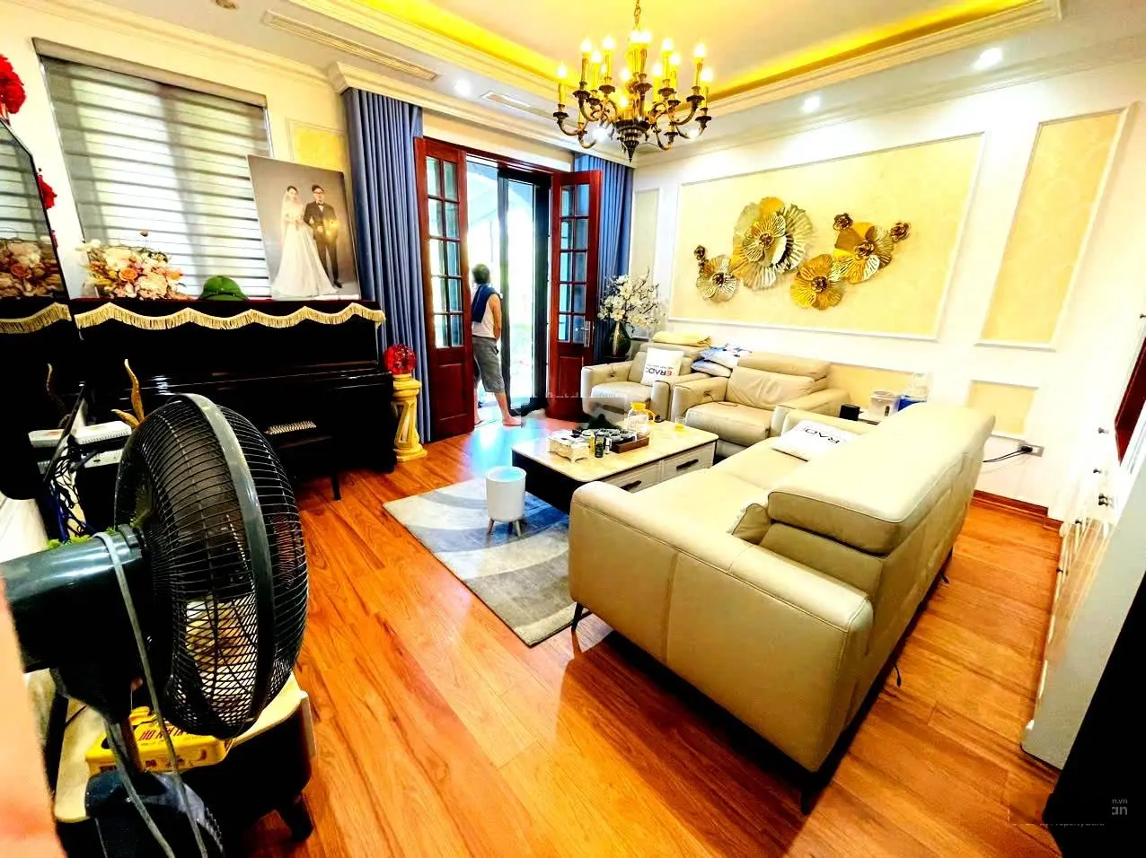 Bán nhà liền kề khu vip - kinh doanh - 2 thoáng - vỉa hè 2 bên rộng - DT 83m2 - MT 5m - giá 26,2 tỷ