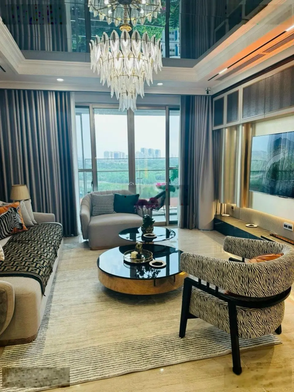 Kẹt tiền bán gấp 2PN 82m2 One Verandah Mapletree hoàn thiện nội thất, giá 5,5 tỷ