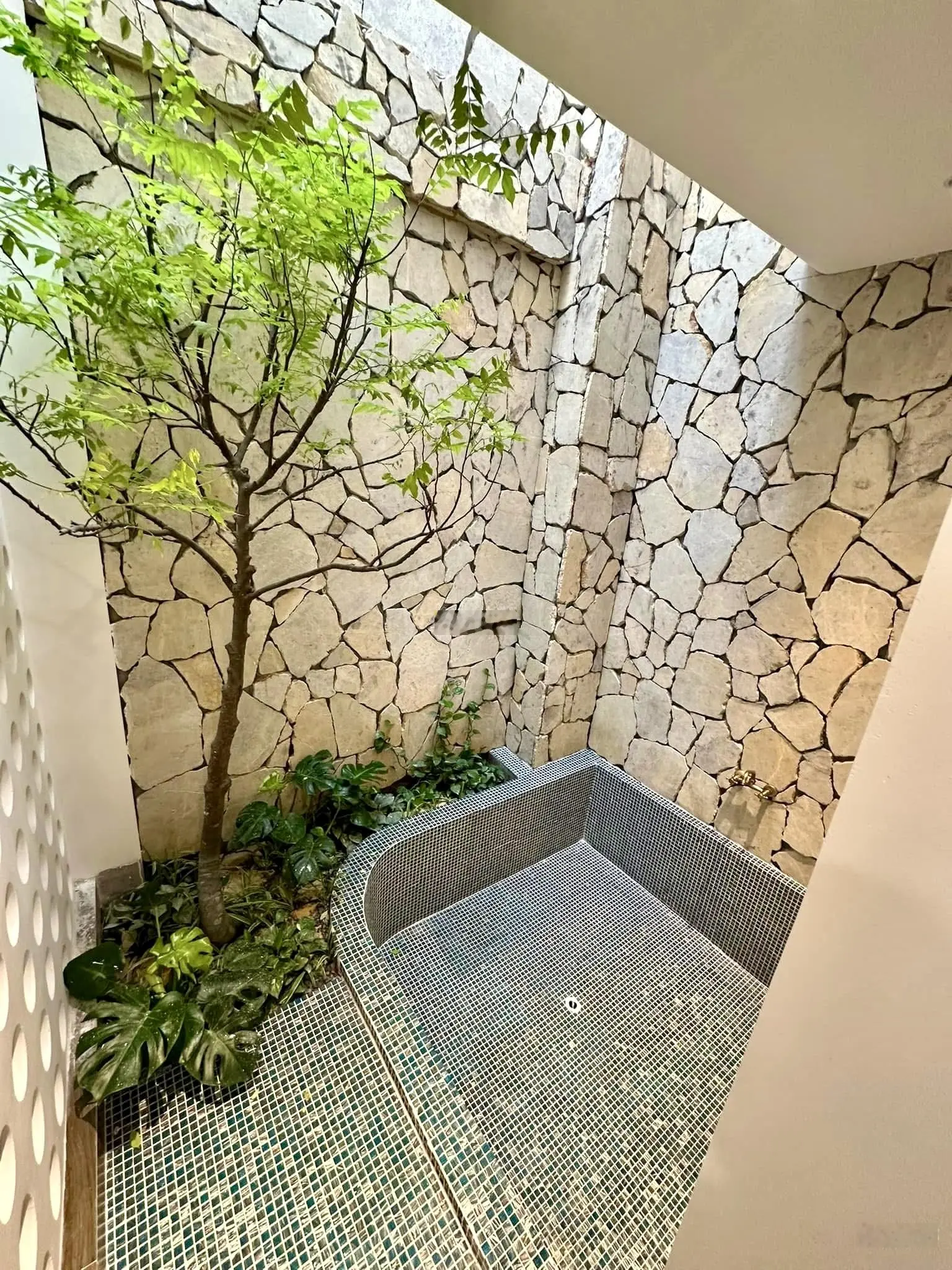 Bán nhà riêng tại Phố Trạm, 222 triệu, 36m2, view đẹp, uy tín, Long Biên, Hà Nội. Giá nhỉnh : 7Tỷ