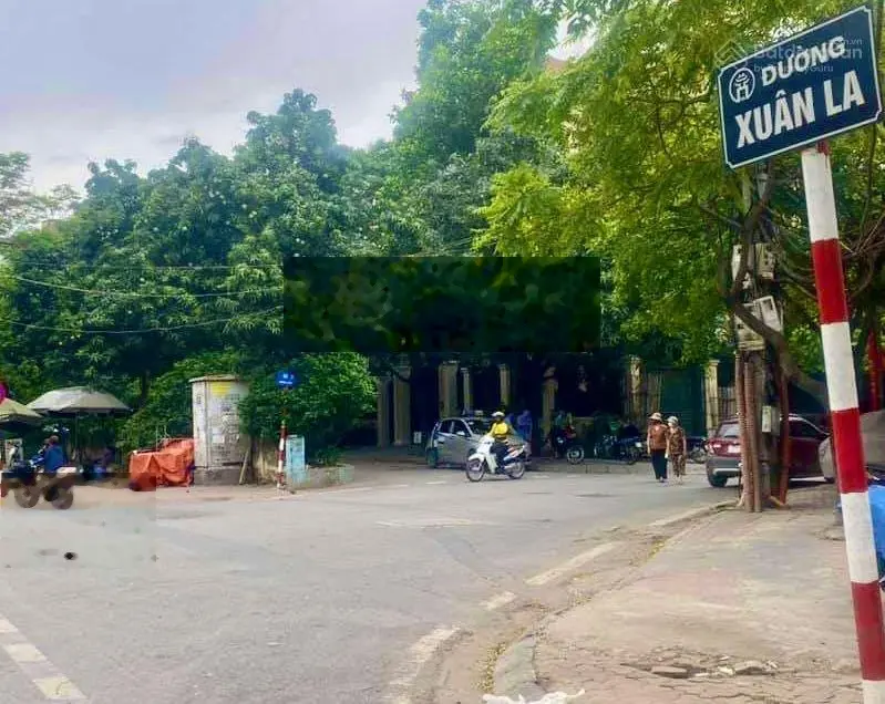 Cần bán nhà mặt phố Xuân La, Quận Tây Hồ. DT sổ đỏ 320m2 x MT 10m. Vị trí lô góc đẹp - vỉa hè rộng