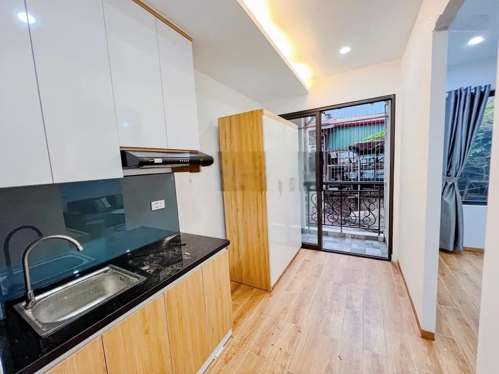 Một Nhà Ra Phố Bạch Mai_5Tầng Thang Máy_8Phòng Khép Kín_80m2 Hơn 13Tỷ