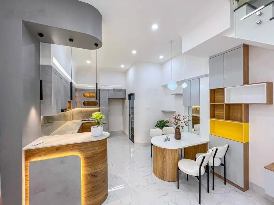 Bán nhà riêng cách chợ Bình Chánh 5km DT 112 m2. Sổ hồng riêng. Nhà mới 100%