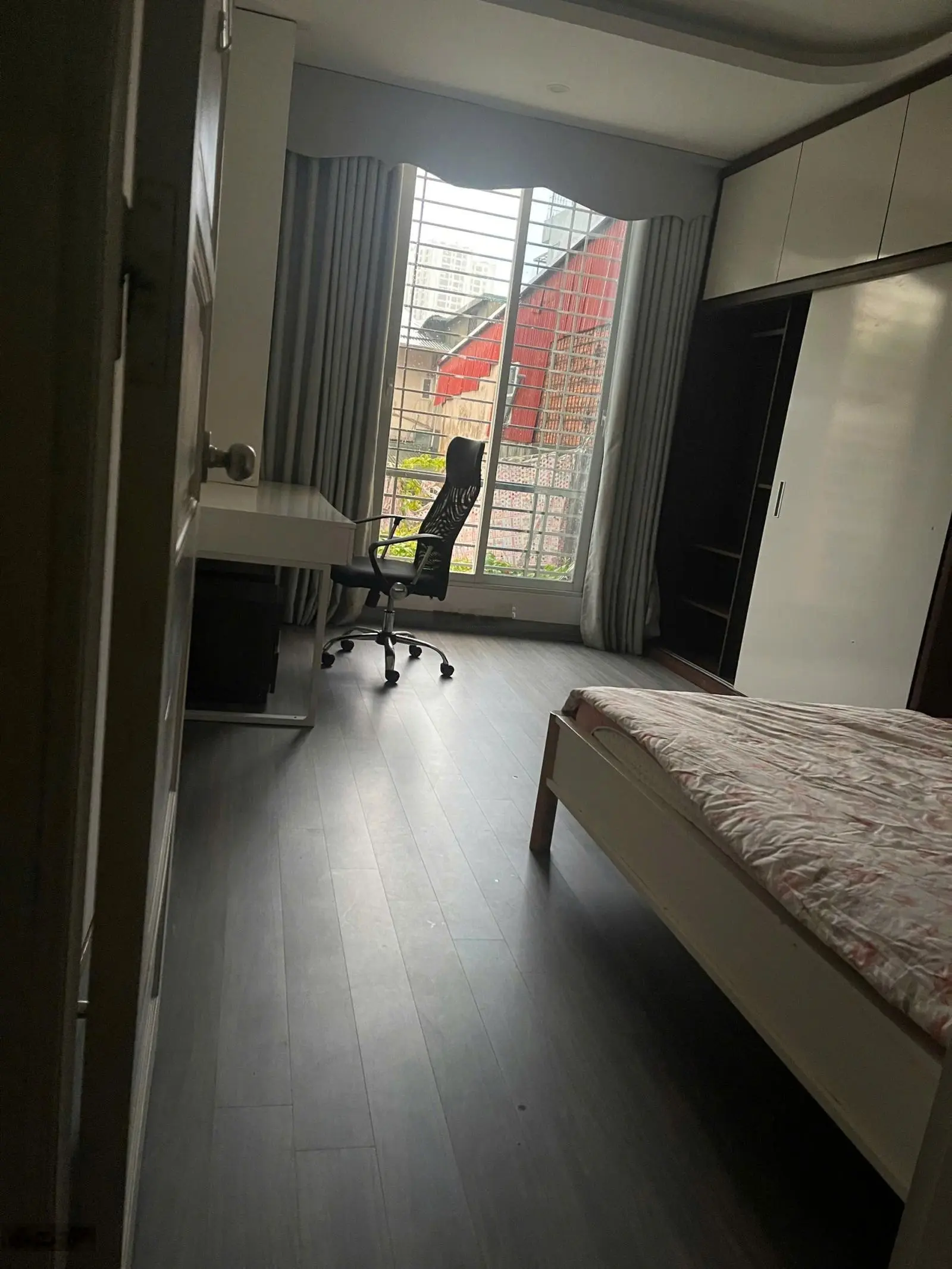 Chỉ 7 tỷ có nhà 36m - 5 tầng - 4 ngủ - phố minh khai - hai bà trưng - 30m ra ô tô tránh