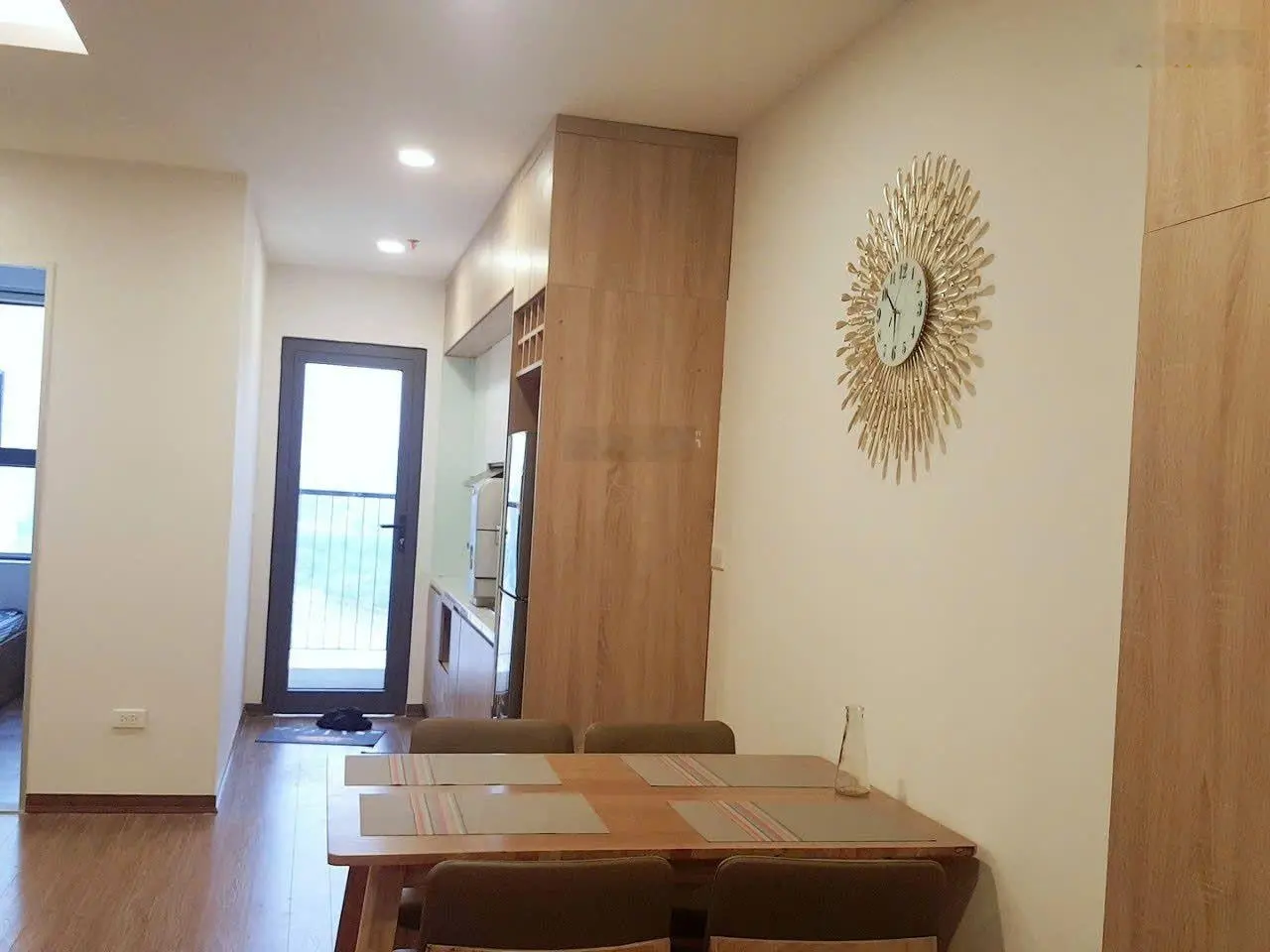 Bán căn hộ chung cư Royal Park Bắc Ninh 1 phòng ngủ. Đang cho thuê 9 triệu
