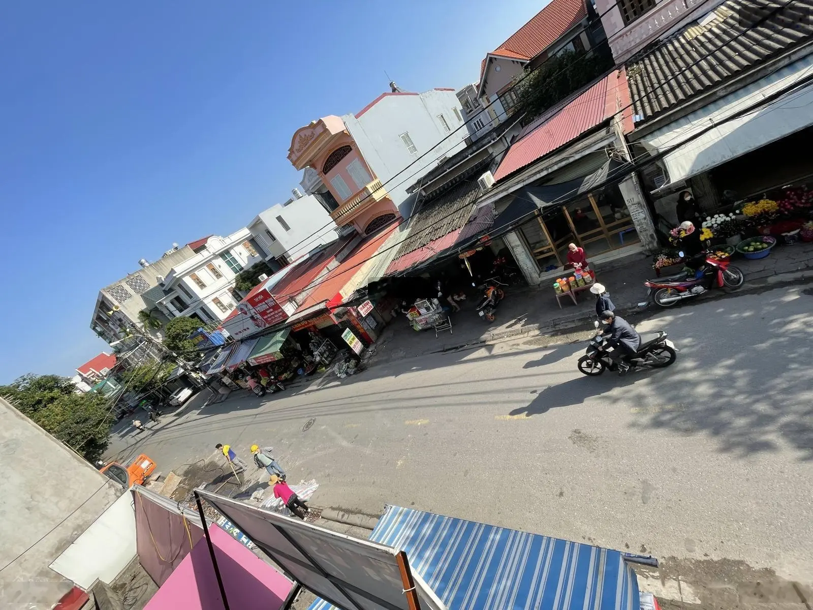 Bán nhà mặt đường An Đà gần trường gần chợ tập trung đông dân cư vài bước chân ra ngã tư Đông Khê 2