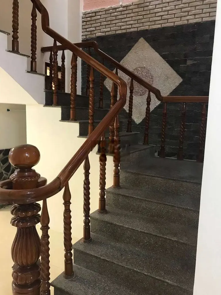 Chín Chủ Cần Bán Nhà 4 Tầng Mặt Tiền Đường Hàn Thuyên,Hải Châu.Chỉ 8ty