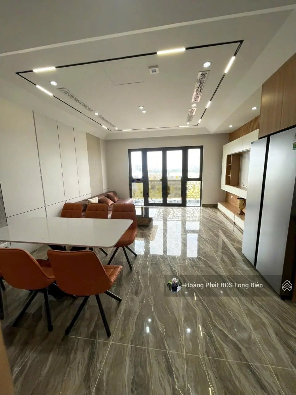 Bán nhà Khu phân lô A38 Tư Đình - Long Biên. Thang máy, Gara Ôtô, Vỉa hè. 60m x 8T. Lh 0965858116