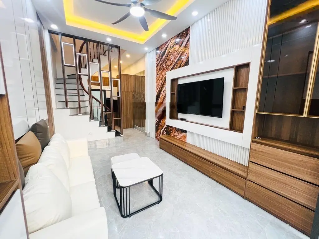 Cần bán nhà riêng giá 180 triệu/m² tại Phố Bà Triệu, Hà Đông, Hà Nội