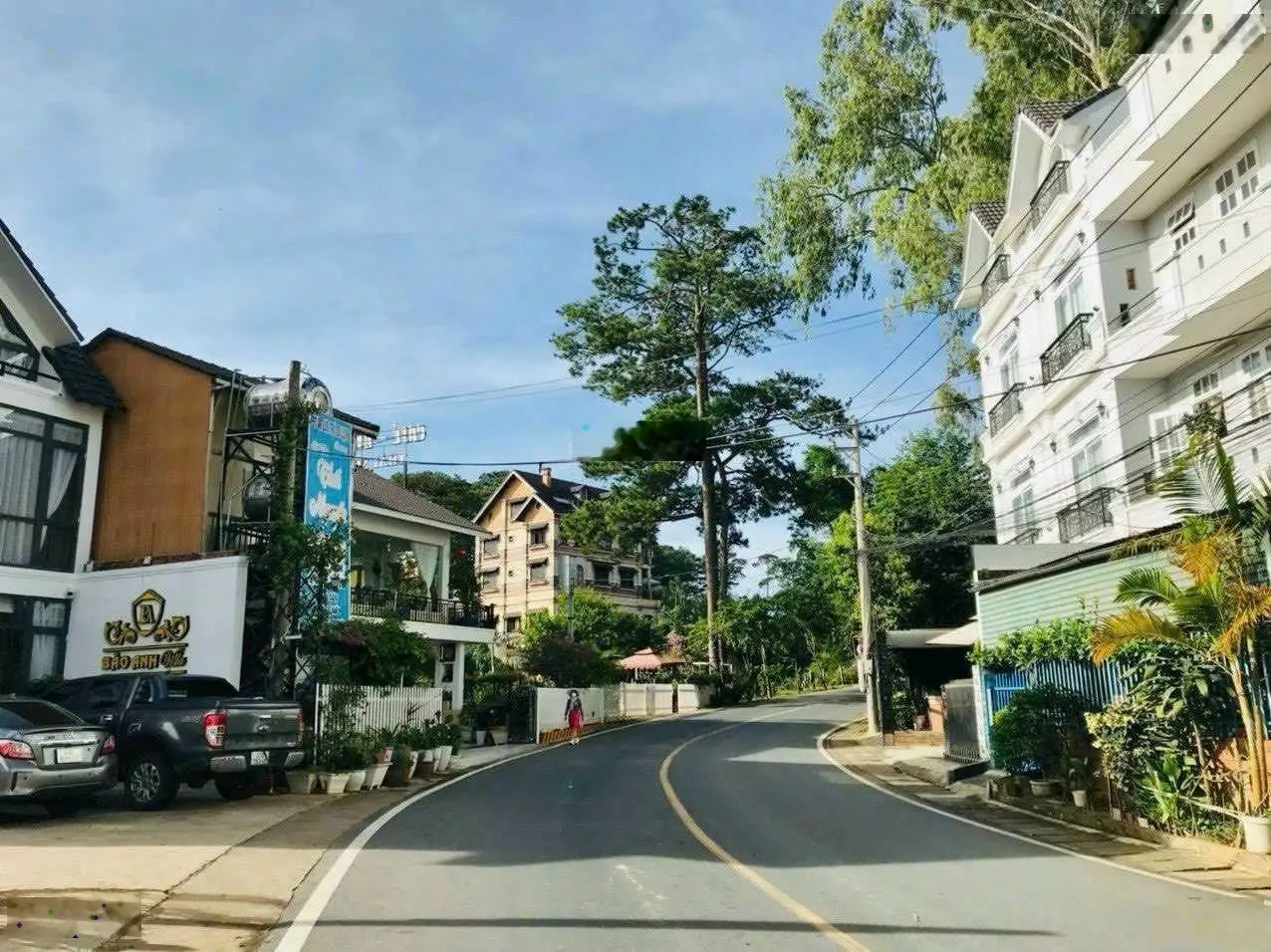 Nhà liên kế diện tích 72 m2, mặt tiền đường chính Tô Hiến Thành, Phường 3, Đà Lạt, Lâm Đồng