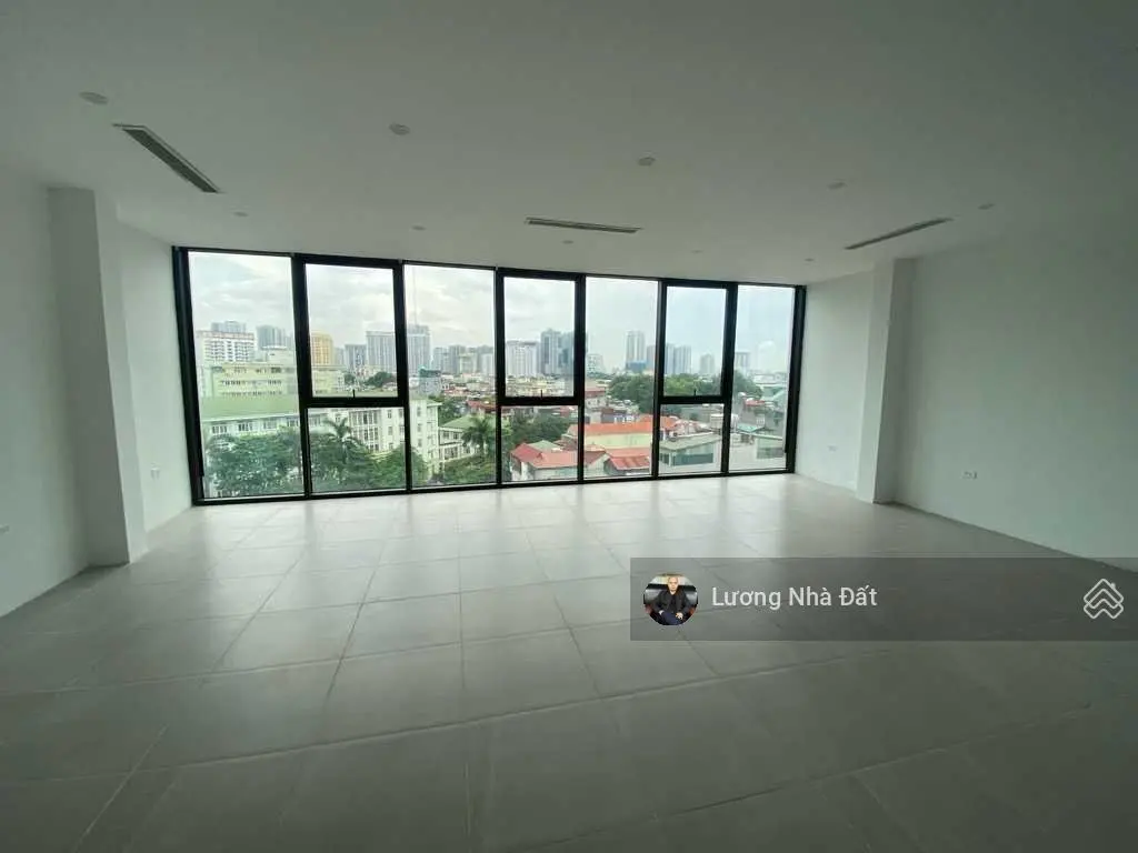 Bán tòa nhà 8 Tầng Thang Máy Lê Đức Thọ, gần hồ Trí Đức dt 125m2 giá chỉ 32.5 tỷ.