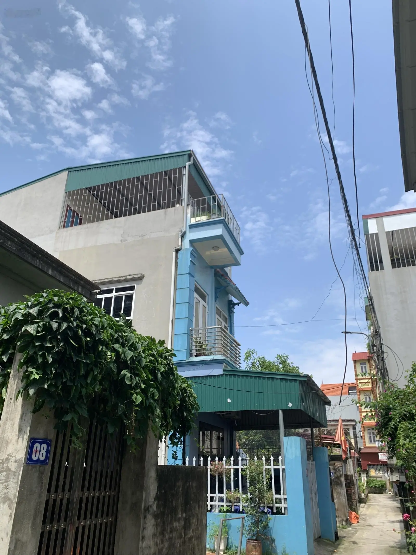 Chính chủ bán nhanh mảnh đất sẵn nhà C4 tại thôn Đoài Nam Hồng - 45m2 - ô tô - nhỉnh 2 tỷ