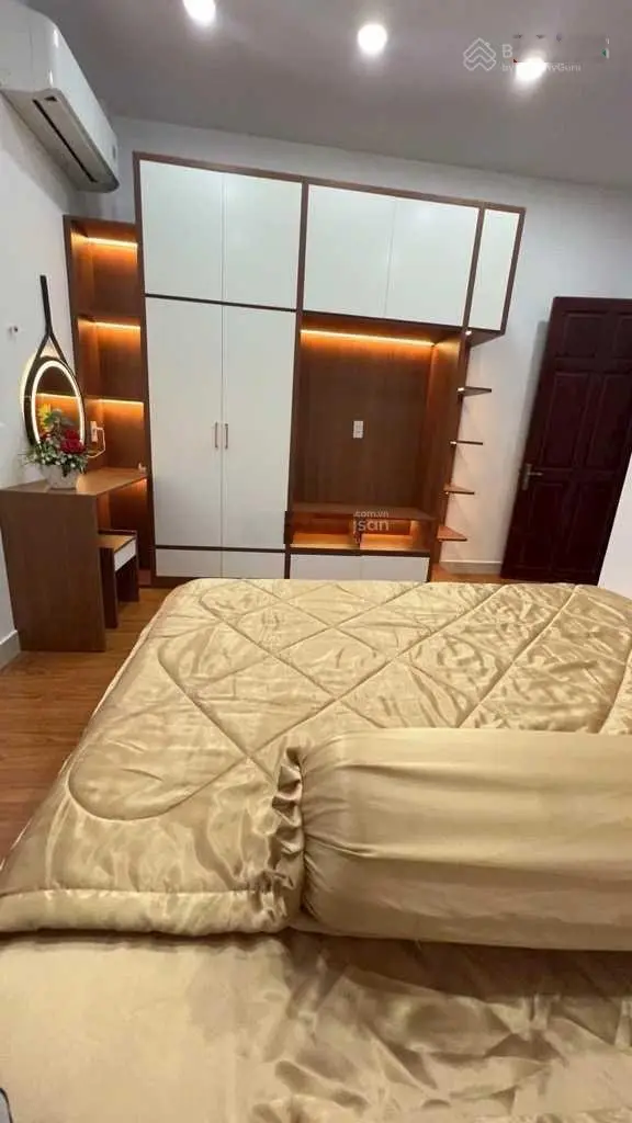 Nhà mới tinh lung linh - Xe hơi ngủ trong nhà - TT Nhà Bè - 4 Tầng - 4PN - 64m2 - Chỉ 6.6 Tỷ