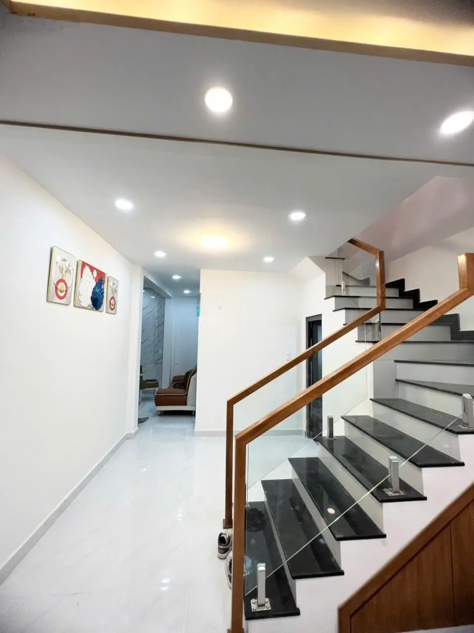 Bán nhà riêng phường Tăng Nhơn Phú B Quận 9, Tp.Thủ Đức. (DTSD: 90m2) 2Tầng SHR Nở Hậu 3PN Mới Đẹp