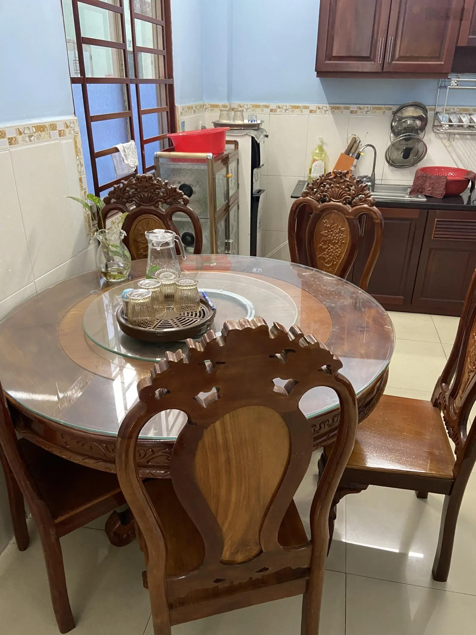 Bán dãy trọ lầu trệt + nhà 3 lầu giá rẻ tại TP Dĩ An Bình Dương