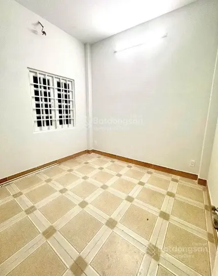 Bán nhà hot nhất Quận Bình Tân - đường Chiến Lược