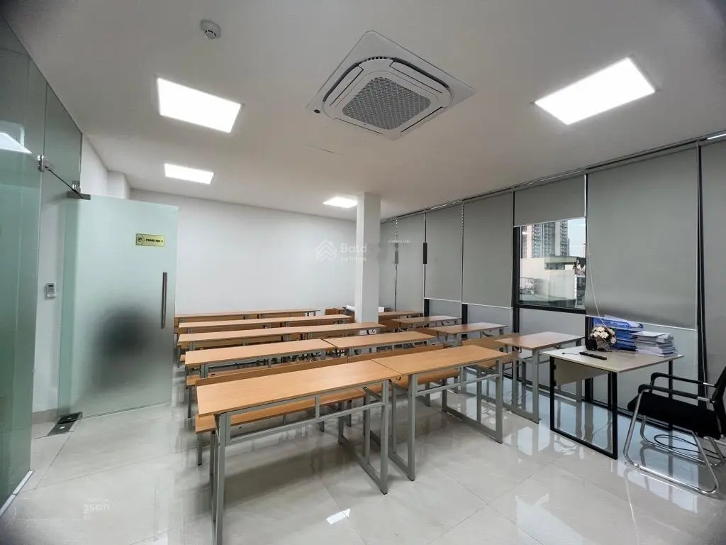 Bán tòa văn phòng phố khuất duy tiến - ngụy như kontum 9 tầng-35 tỷ